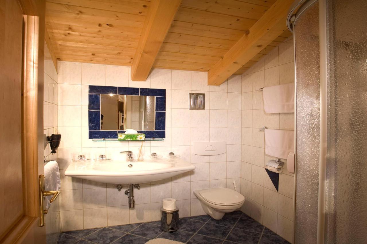 Ondres'N Hof Hotell Längenfeld Exteriör bild
